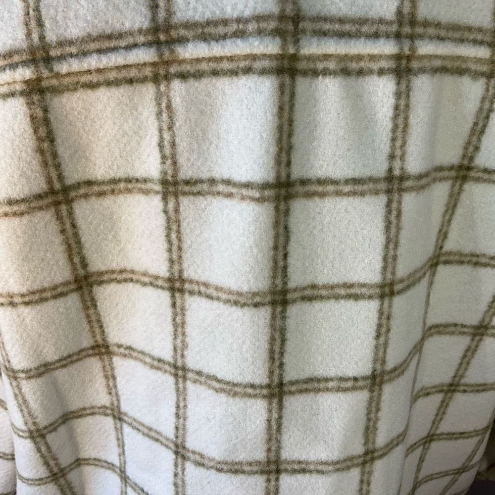 Treasure & Bond Plaid Puff Sleeve Jacket, Ivory Carsonpane. Large. Nwt — image 7 of 8